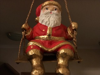 Nikolaus sendet Liebesgrüße zu Weihnachten.
